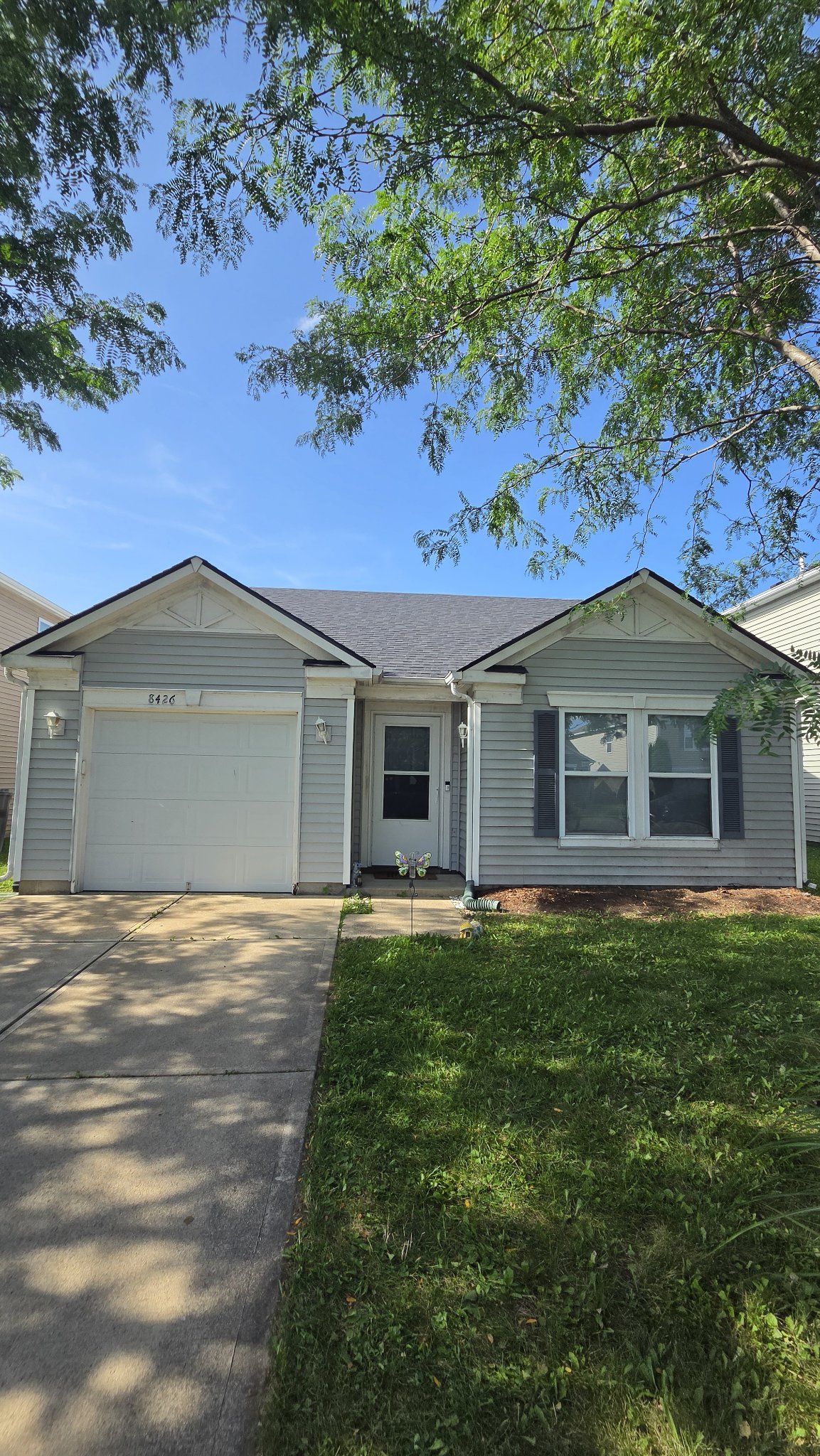 Finished front of the house with its new roof